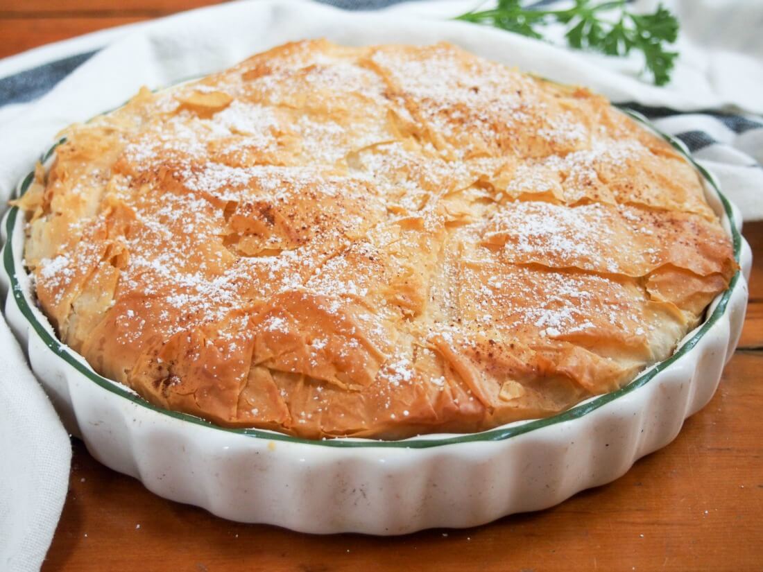 whole pastilla in round baking dish